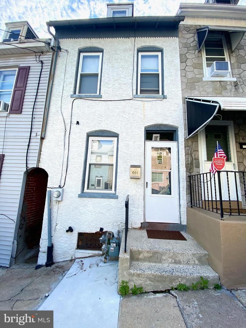 Property Photo: 651 S 17th 1/2 Street PA 19606