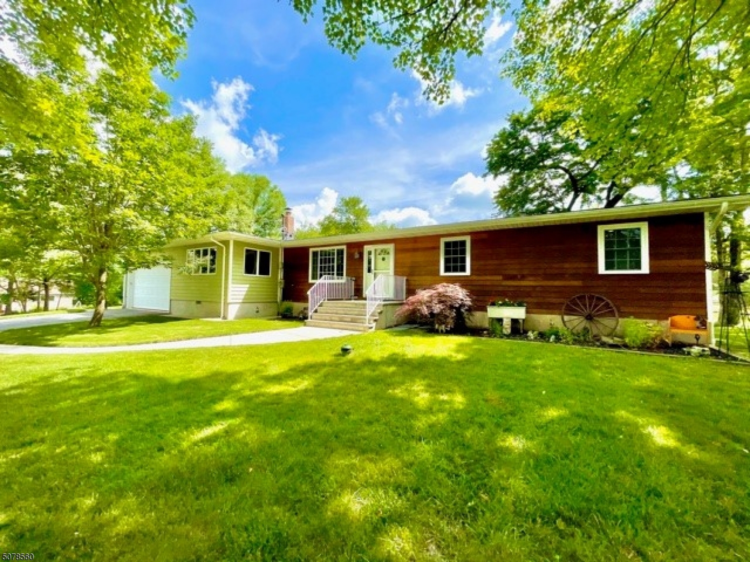 Property Photo:  818 Croton Road  NJ 08822 