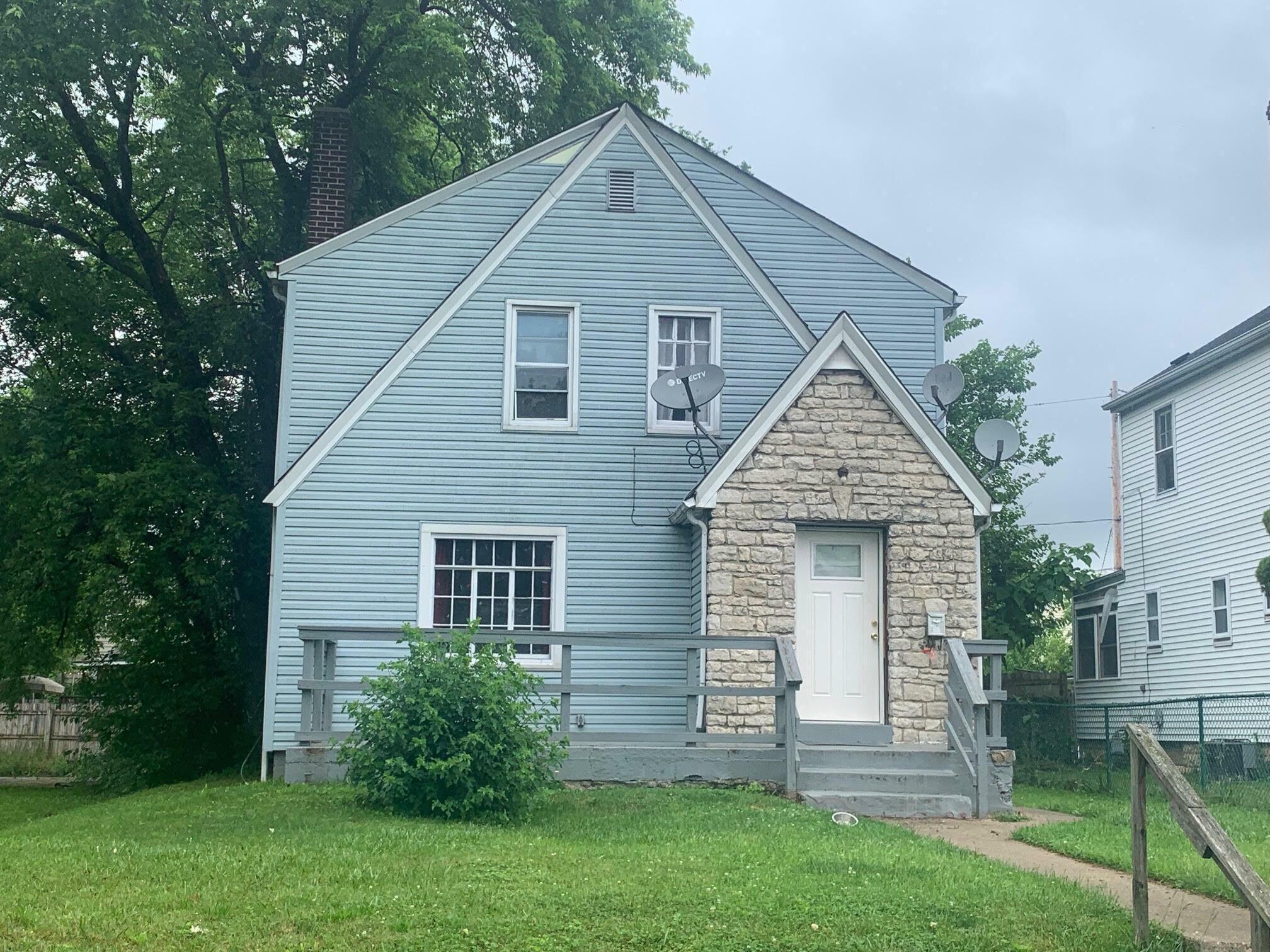 Property Photo:  1180 E 19th Avenue  OH 43211 