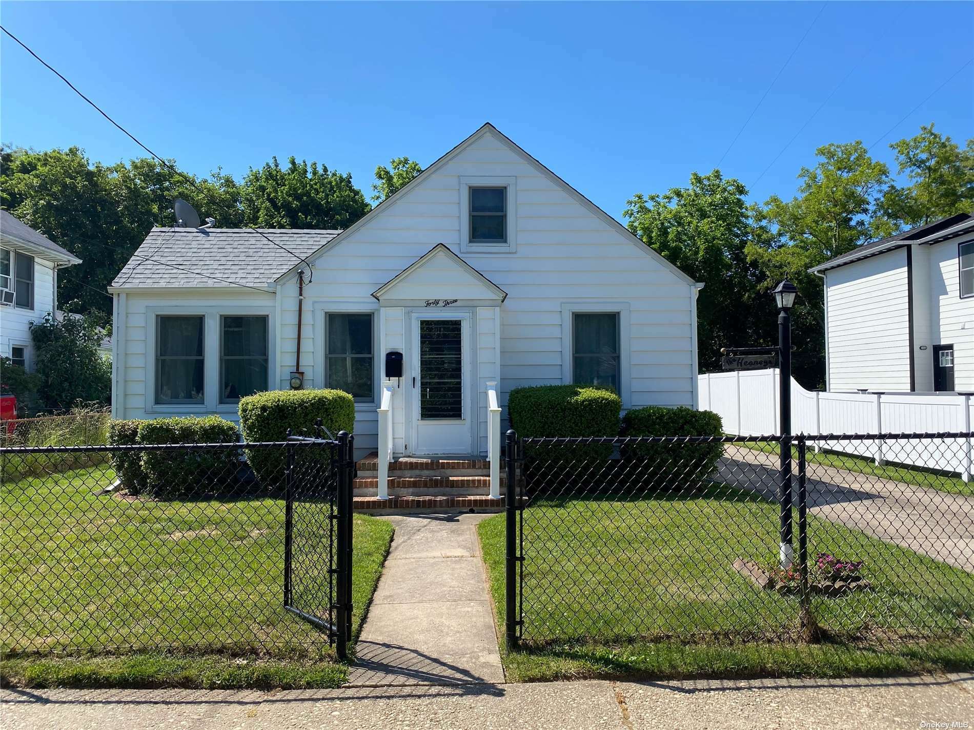 Property Photo: 43 Washington Avenue NY 11944