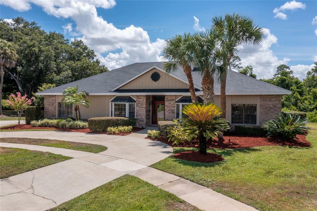 Property Photo:  8406 Glen View Court  FL 32819 