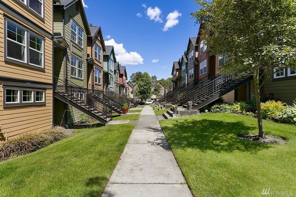 Property Photo: 7114 27th Ave SW WA 98106