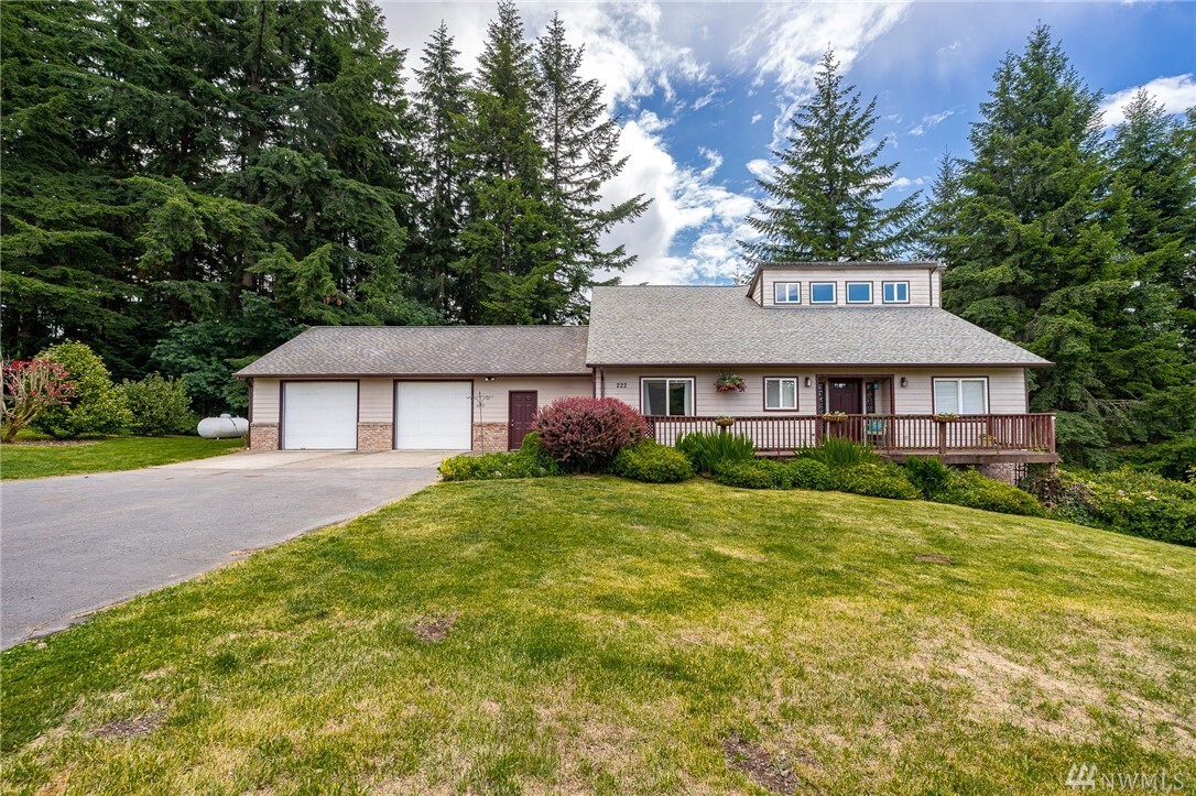 Property Photo:  222 Chehalis Valley Dr  WA 98532 
