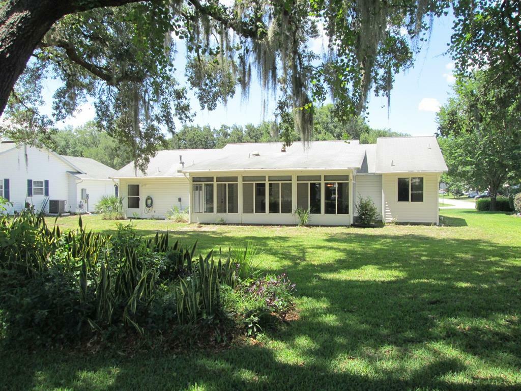 Property Photo:  1215 Loch Rannoch Court  FL 34788 