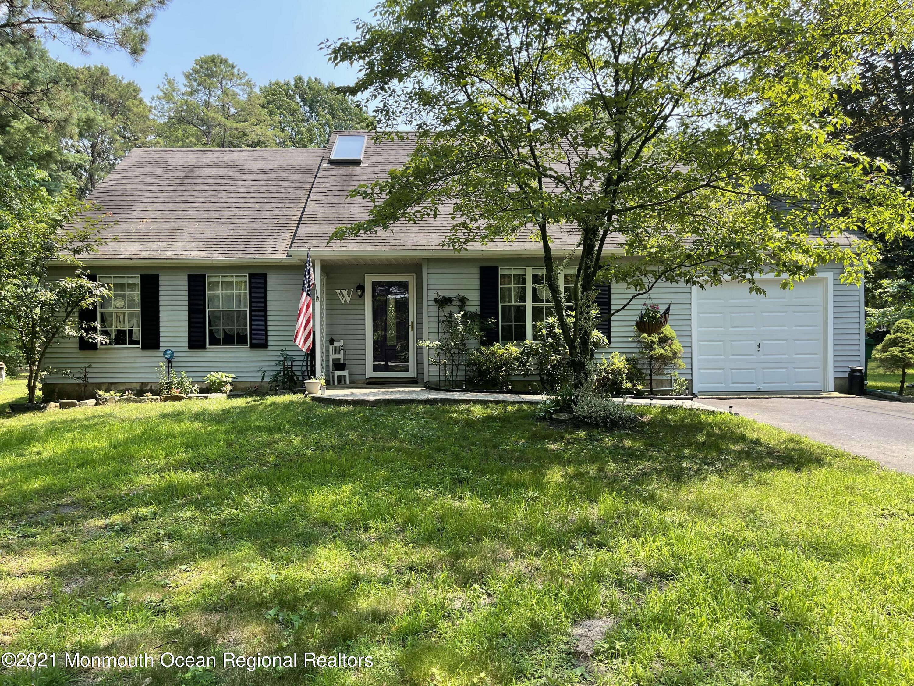 Property Photo:  204 Long Swamp Road  NJ 08533 