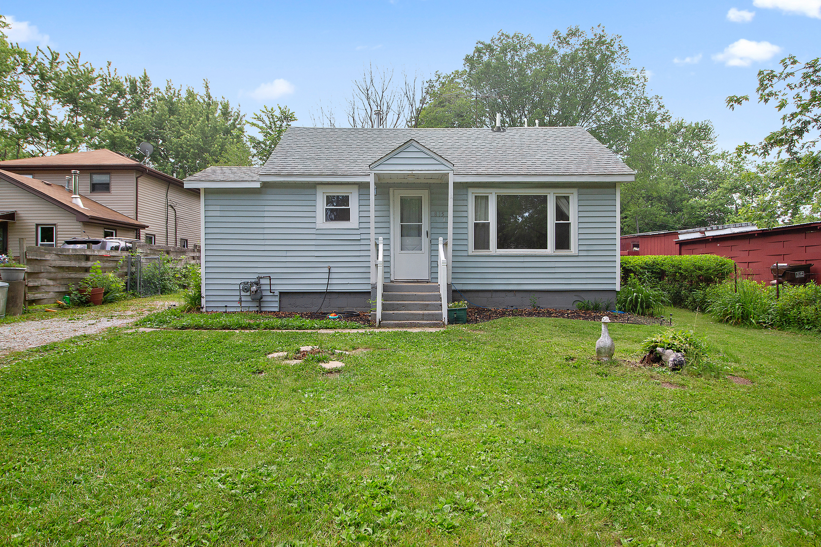 Property Photo:  815 S Prairie Road  IL 60451 