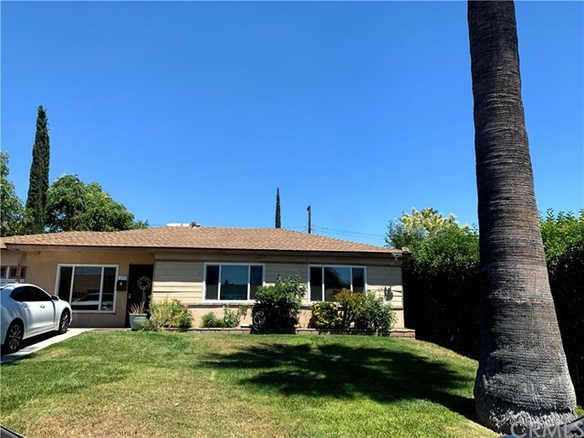 Property Photo: 5949 Dogwood Street CA 92404