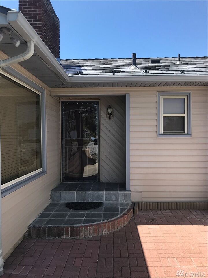 Property Photo:  3510 Vantage Hwy  WA 98926 