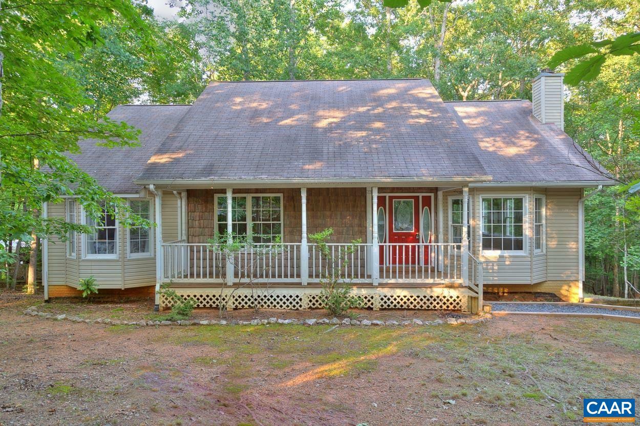 Property Photo:  4 Albano Ct  VA 22963 