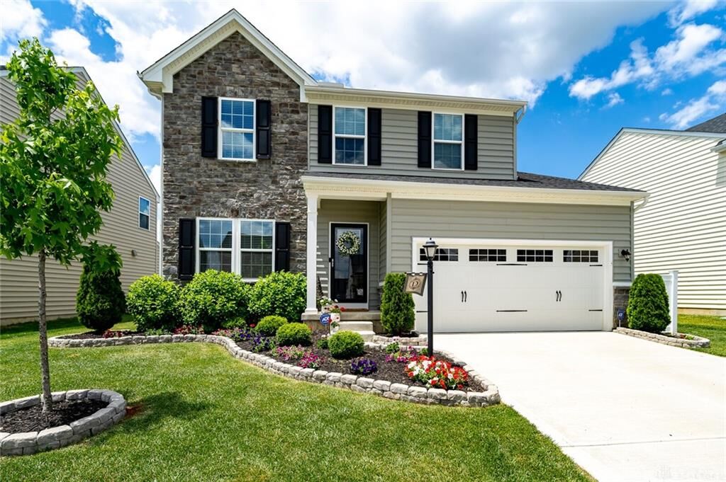 Property Photo: 6240 Willow Oak Drive OH 45371
