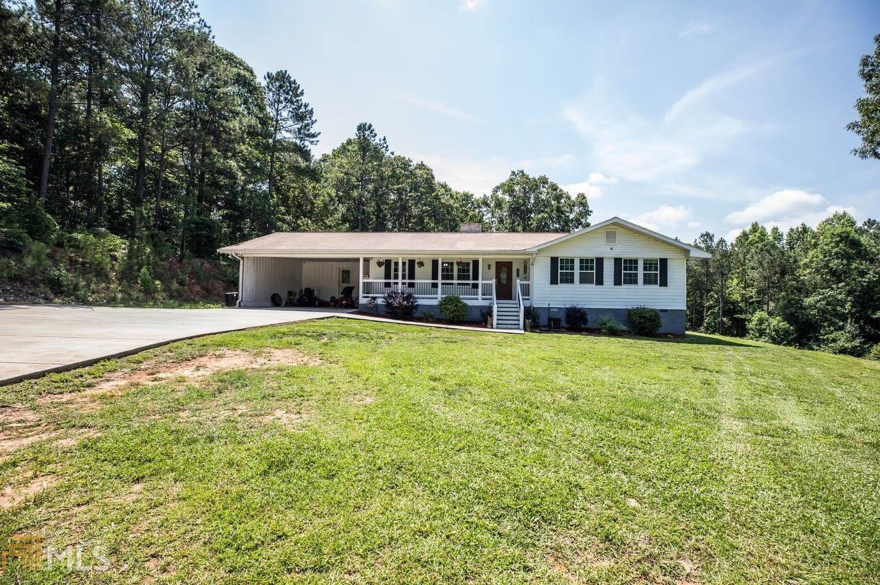 Property Photo: 1021 Cross Plains Road GA 30116