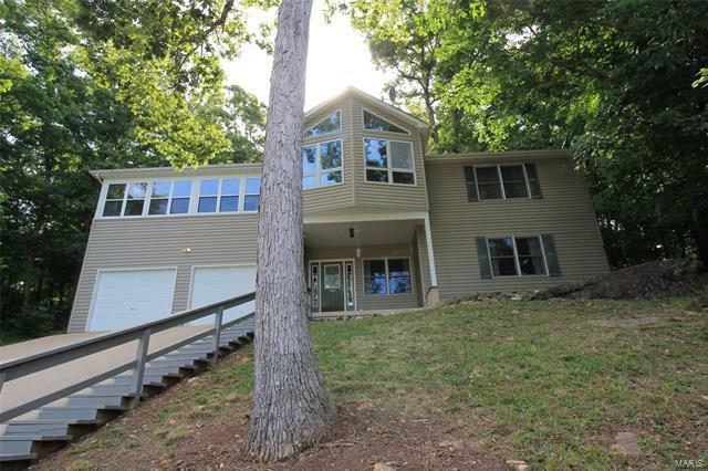 Property Photo: 1575 South Lake Sherwood 63357