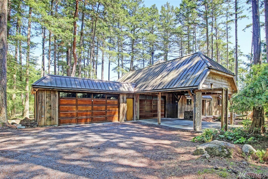 Property Photo:  21 Black Fox Place  WA 98250 