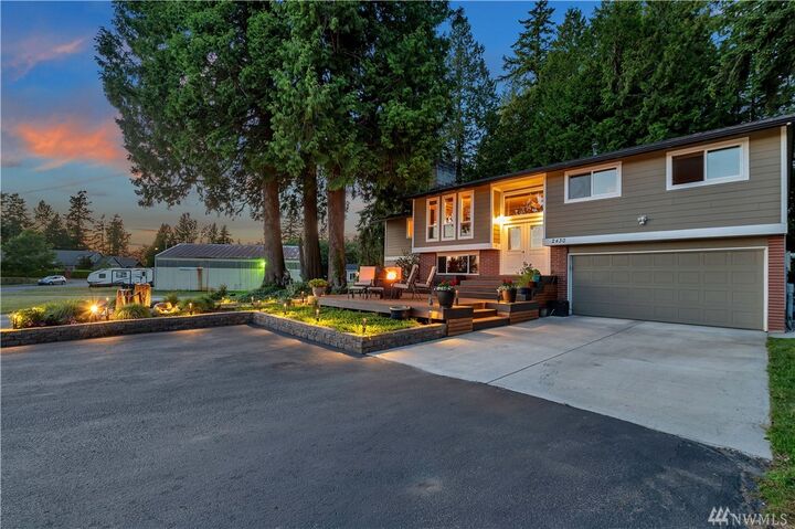 Property Photo:  2430 Dodd St  WA 98230 