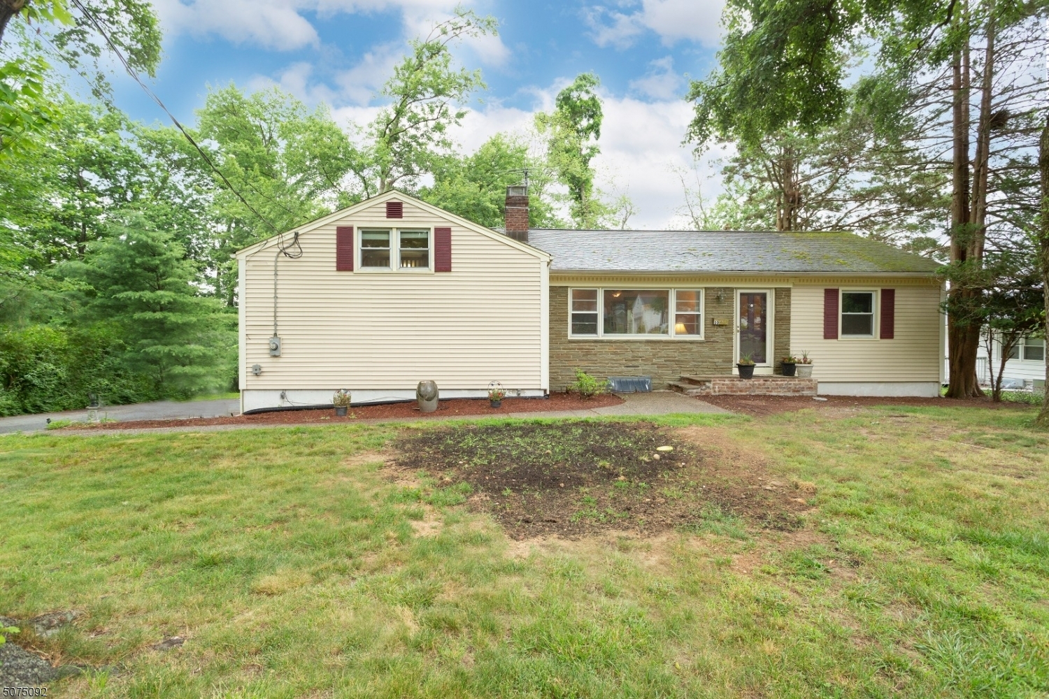 Property Photo: 10 Exeter St NJ 07054