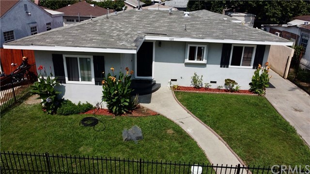 Property Photo: 1027 S Stoneacre Avenue CA 90221