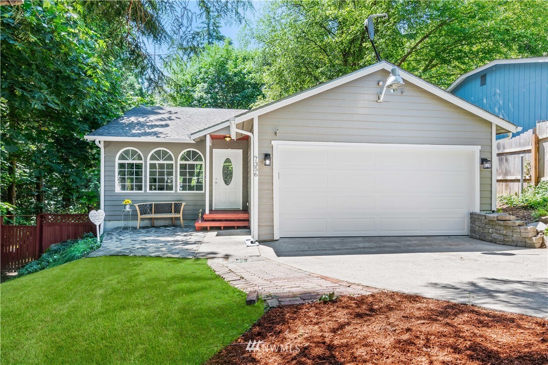 Property Photo:  7356 E Taylor Street  WA 98366 