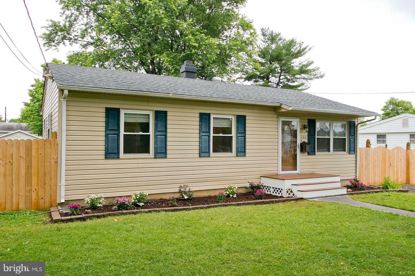 Property Photo:  540 Eagle Place  VA 22601 