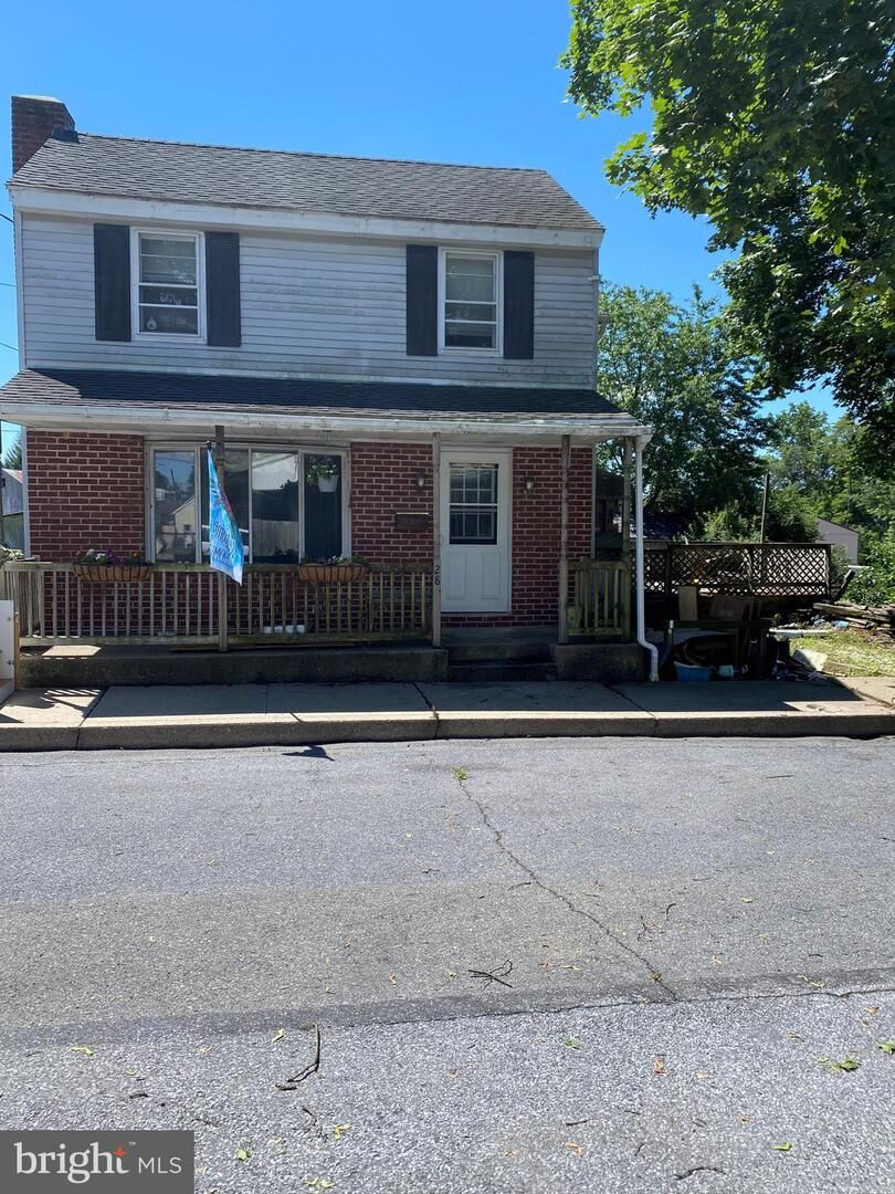 Property Photo:  28 W Noble Avenue  PA 19555 