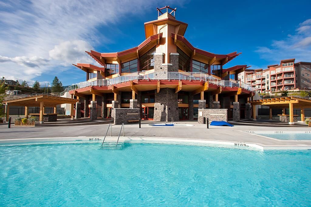 Property Photo:  3211 Skyview Lane 103  BC V4T3J3 