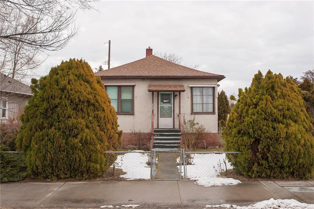 1299 Richter Street  Kelowna BC V1Y2L1 photo
