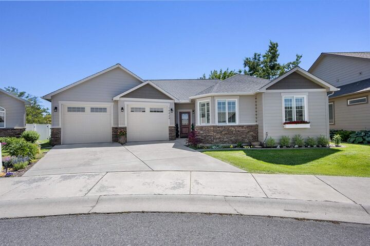 14424 E 5th Ln  Spokane Valley WA 99216 photo