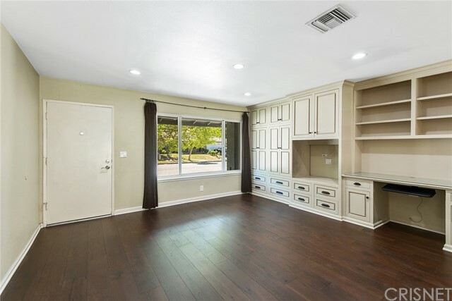 Property Photo:  766 Greenbriar Avenue  CA 93065 