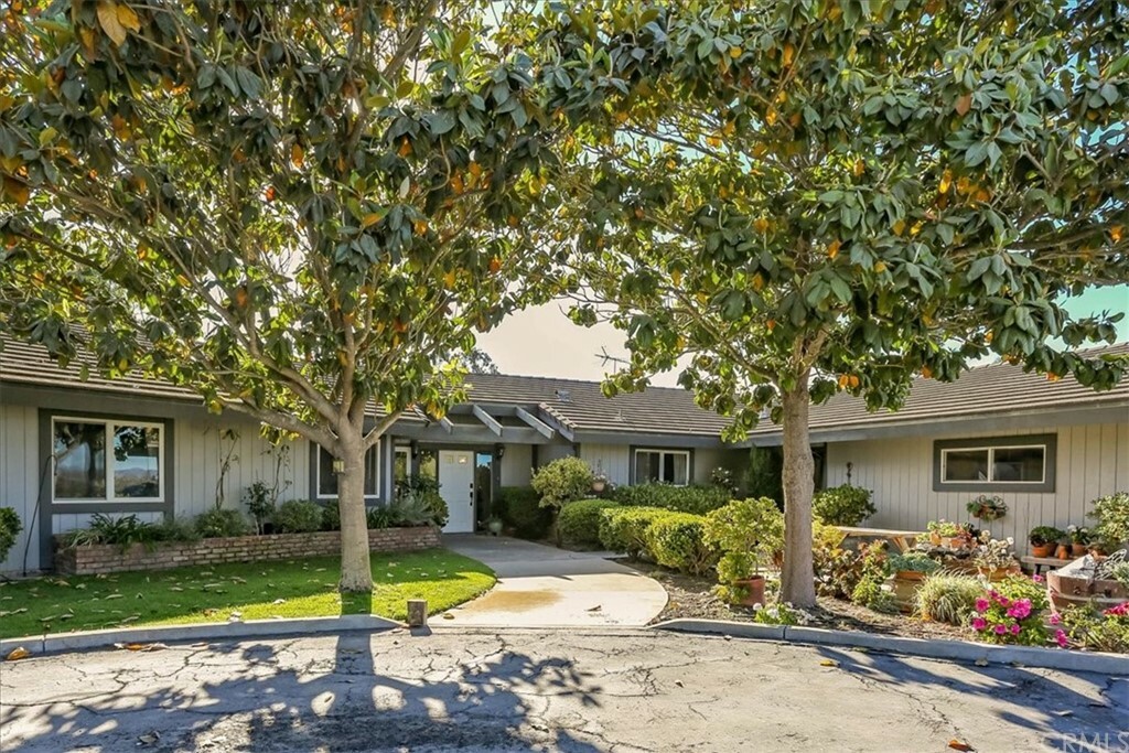 Property Photo:  1900 Dutard Road  CA 93455 