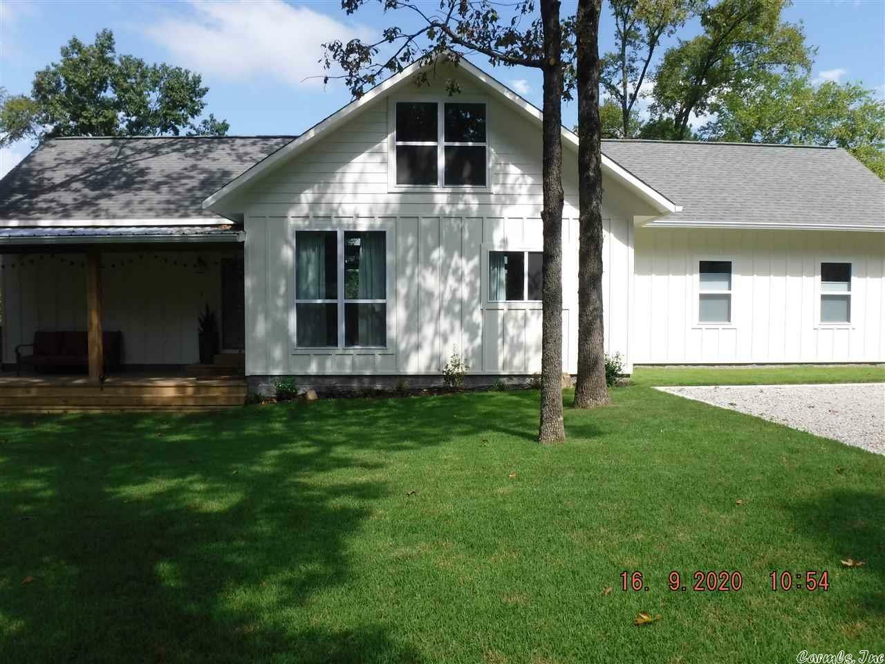 Property Photo:  270 Chappel Hill Road  AR 71913 