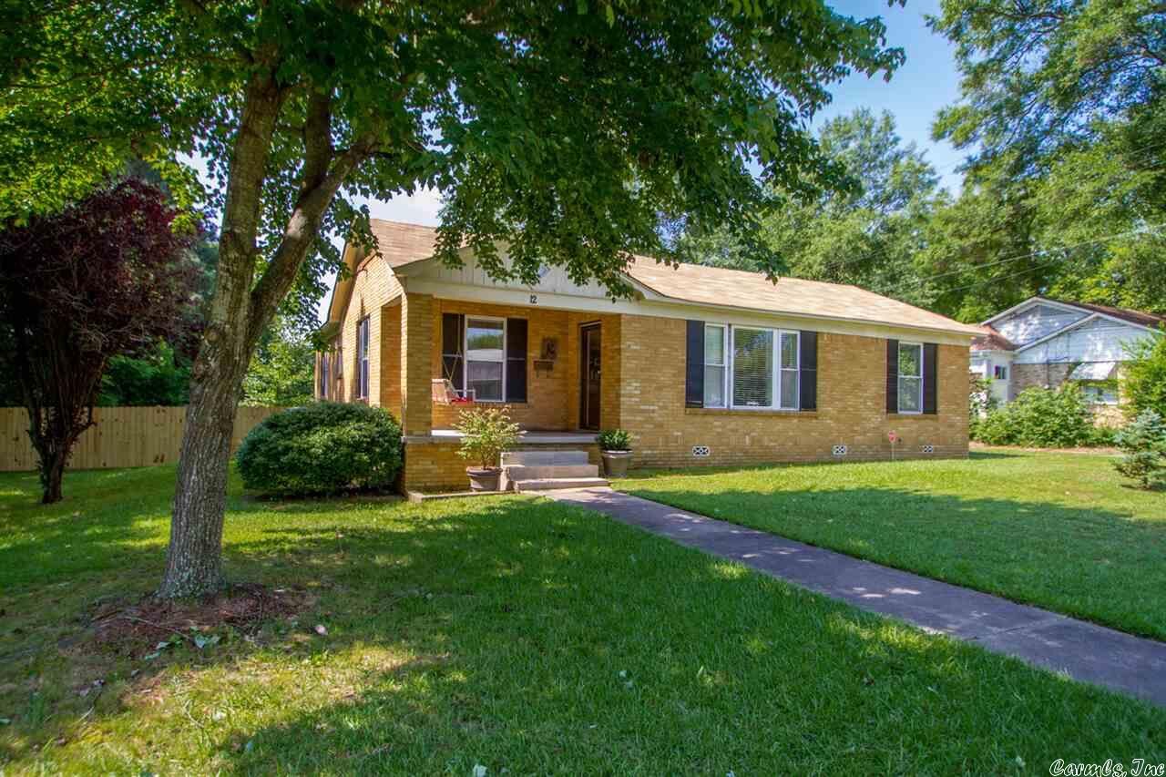 Property Photo:  12 W Avalon  AR 72118 