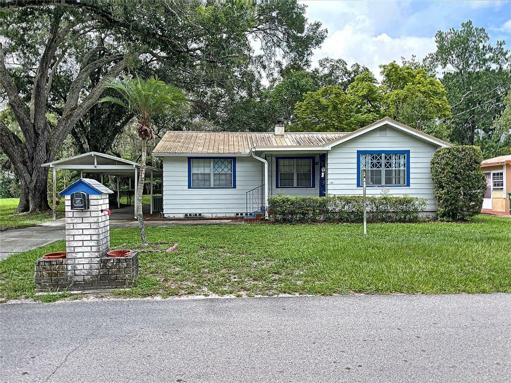 Property Photo:  1908 W Fern Street  FL 33604 