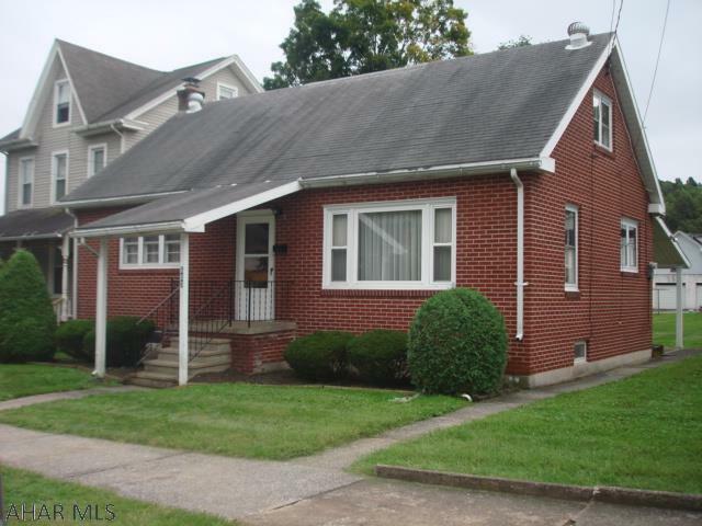 603 W 16th Street  Tyrone PA 16686 photo