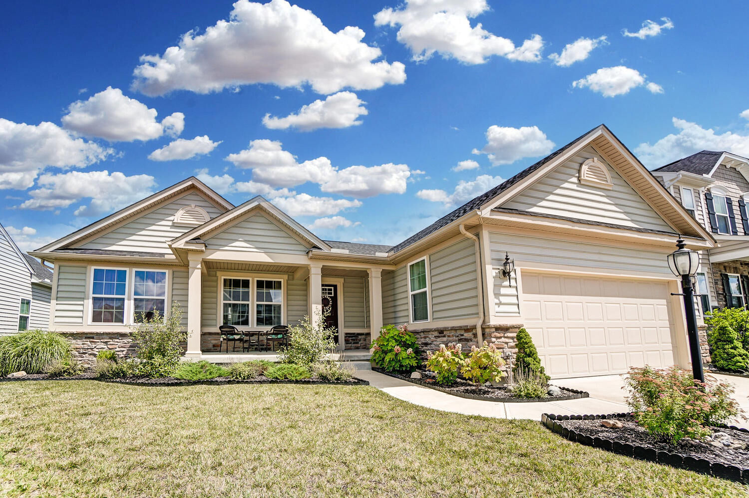 Property Photo: 1200 Scarlet Oak Drive OH 45371