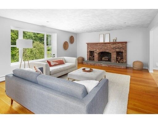 Property Photo:  9 Conant St  MA 01720 