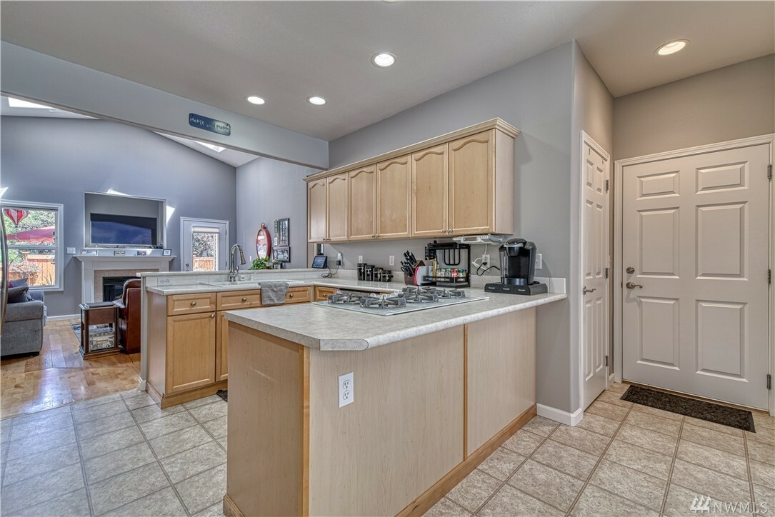 Property Photo: 5812 54th St W WA 98467