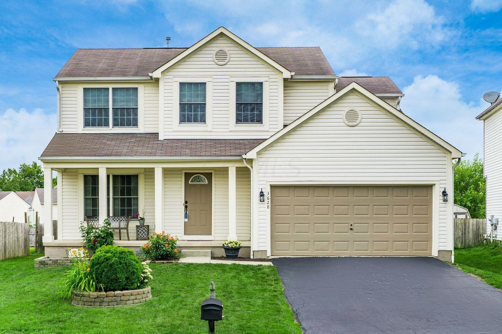 Property Photo:  3628 Pendent Lane  OH 43207