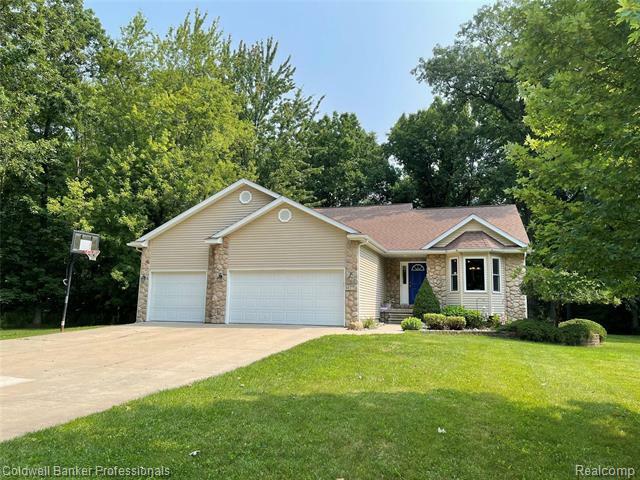Property Photo: 1175 Derby Boulevard MI 48532