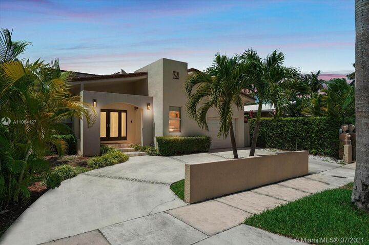 1815 Fairhaven Pl  Miami FL 33133 photo
