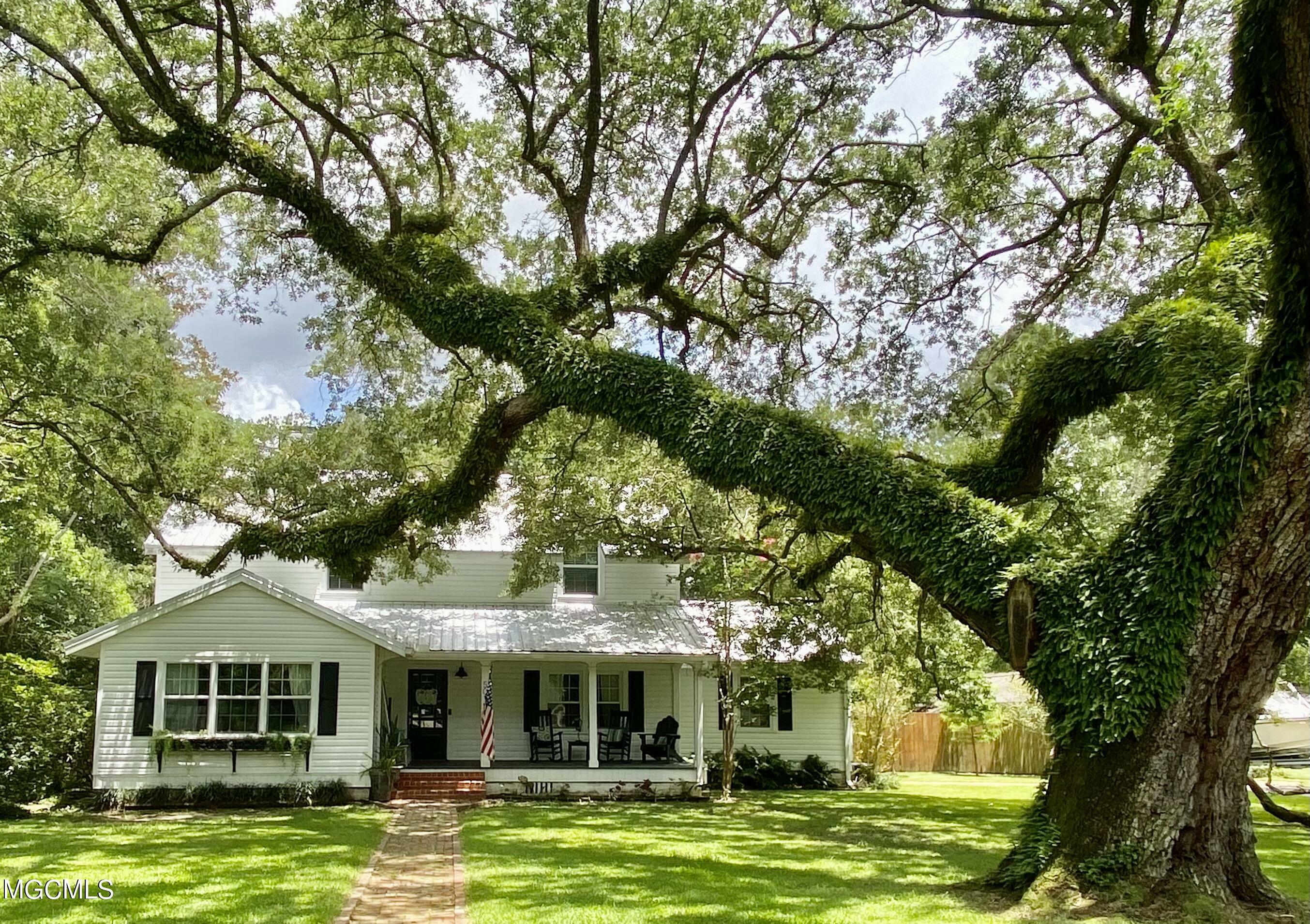 Property Photo:  5012 Beardslee Street  MS 39563 