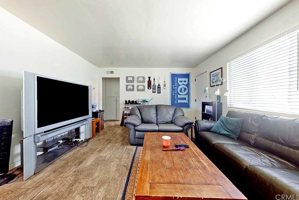 Property Photo:  1254 Stafford Street  CA 93405 