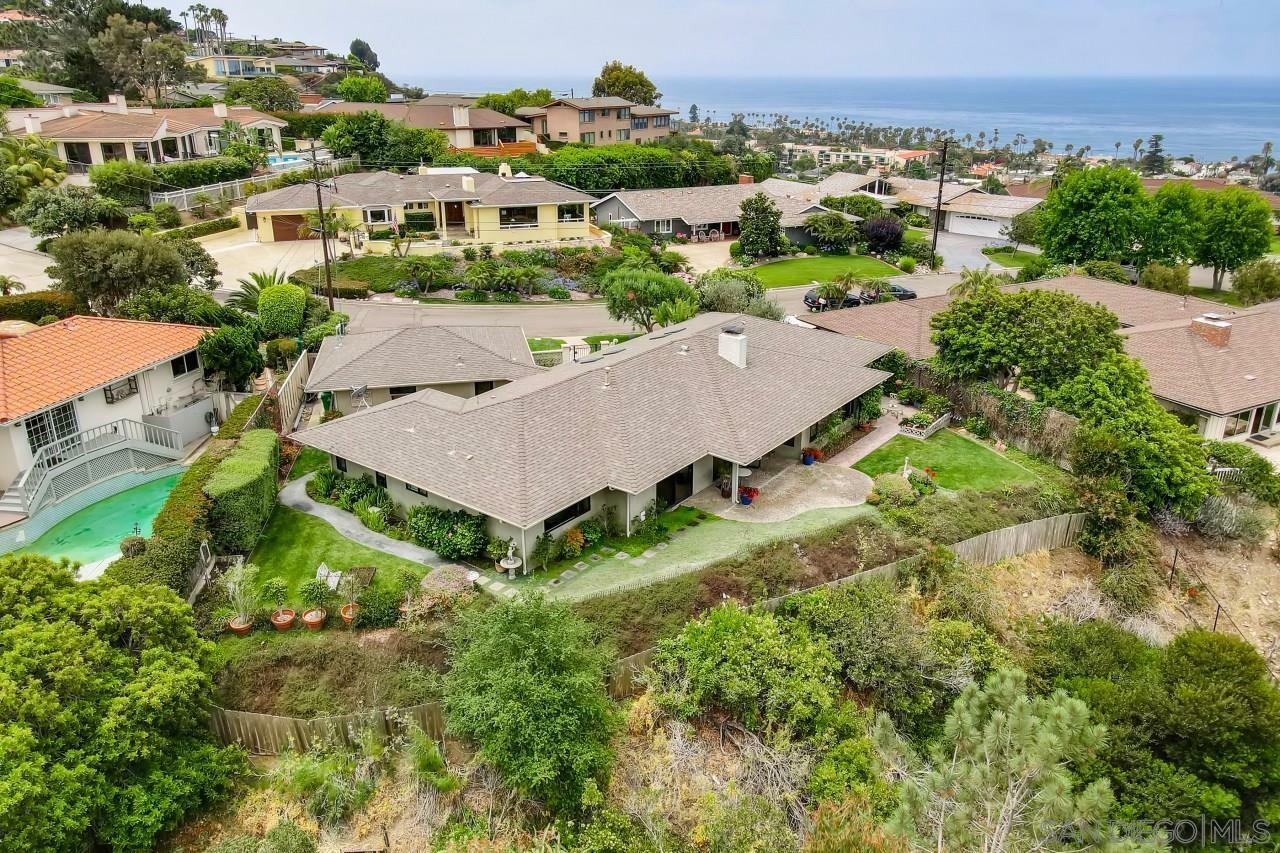 Property Photo: 6561 Avenida Wilfredo CA 92037