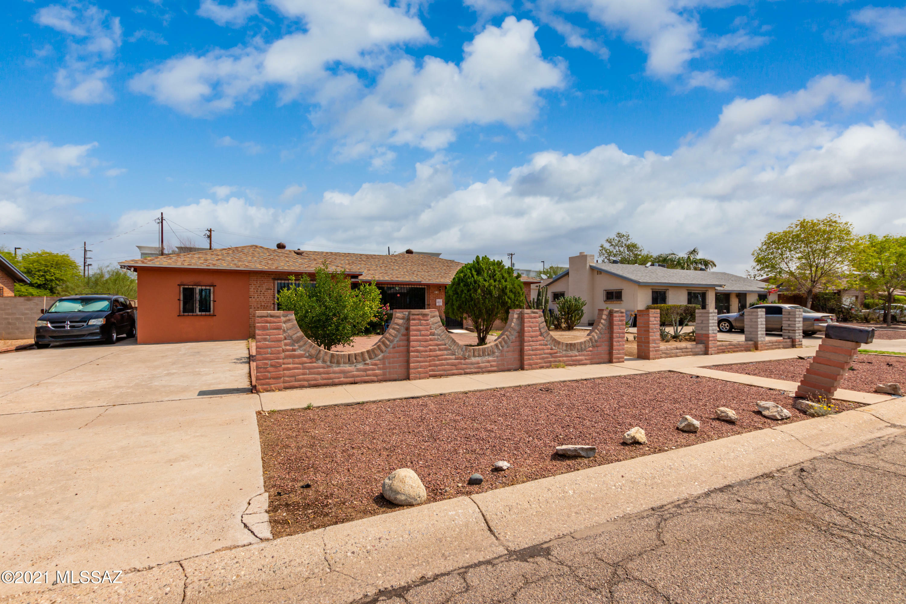 Property Photo:  6309 E Scarlett Street  AZ 85710 