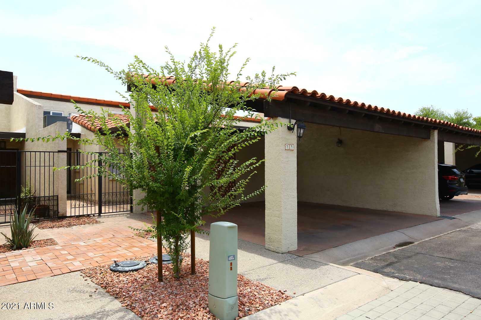 Property Photo:  11 E Loma Lane  AZ 85020 