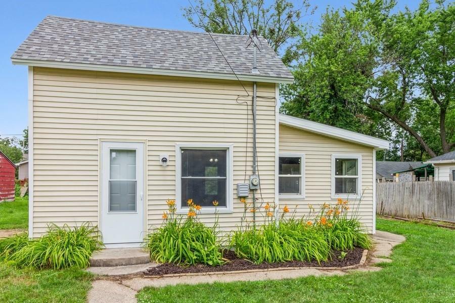 Property Photo:  2708 Raccoon Street  IA 50317 