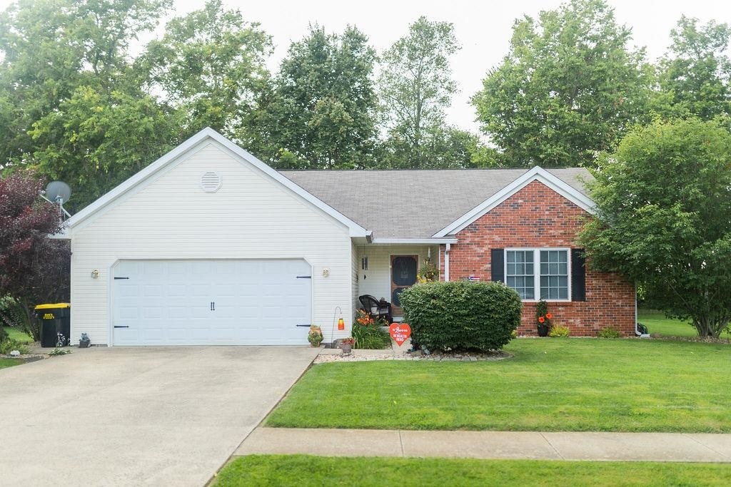 Property Photo: 4813 N Palisade Drive IN 47404
