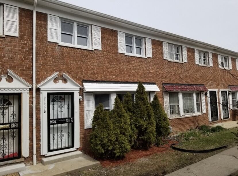 Property Photo:  9137 S Cottage Grove Avenue D  IL 60619 
