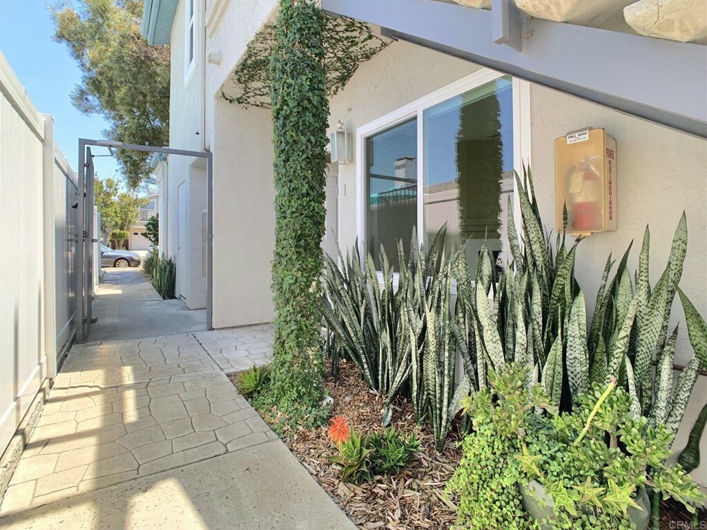 Property Photo:  4360 Oregon Street 1  CA 92104 