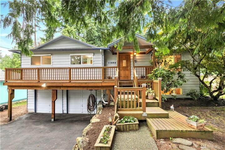 11803 33rd Dr SE  Everett WA 98208 photo