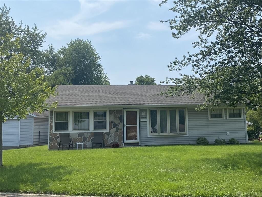 Property Photo: 2904 Ghent Avenue OH 45420