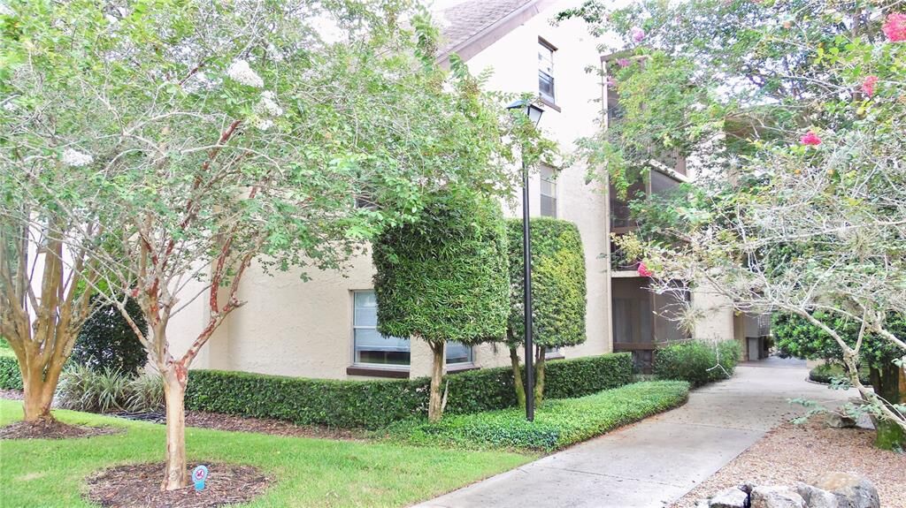 Property Photo:  2025 Sylvester Road N206  FL 33803 